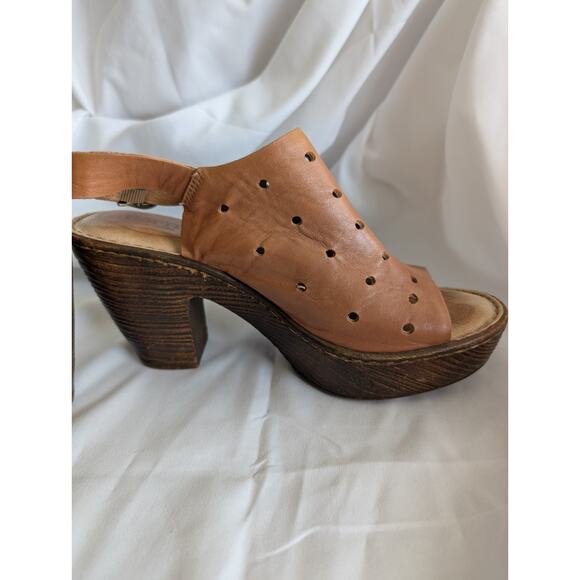 Born Brown Leather Perforated Peep Toe Slingback Wood Heel Platform Sandals - Picture 4 of 8